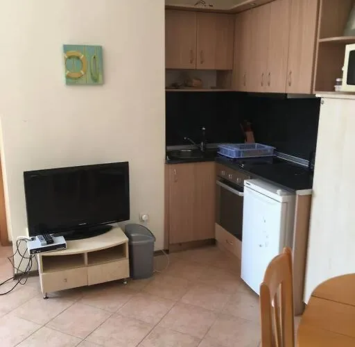 3 Bedroom With Pool Views At Arcadia Complex